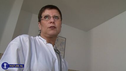 Hot Amateur Wife Orgasm MILF